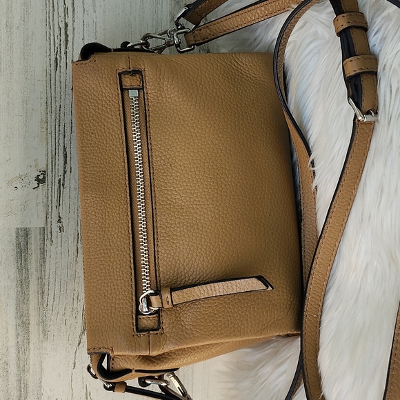 VINCE CAMUTO LEATHER CROSSBODY BAG - Picture 4 of 13